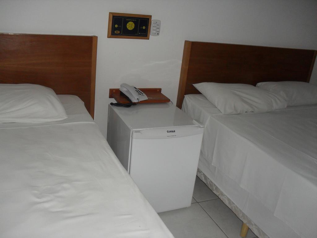 Hotel Beto Rocha Santa Fe do Sul Habitación foto